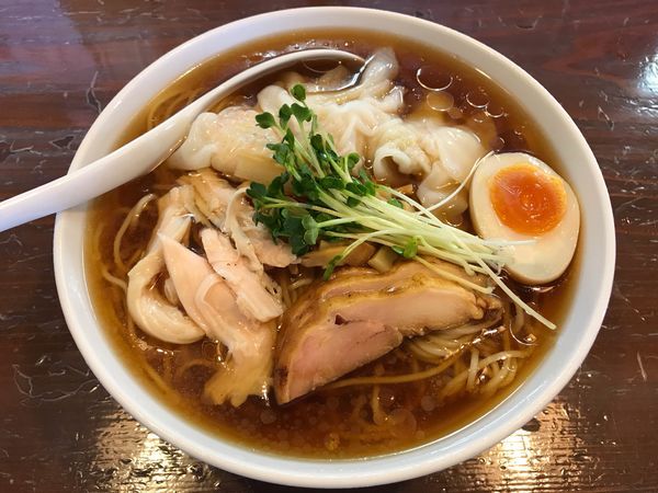 「【限定】冷やしワンタン麺 大盛  900円」@らーめん 三福の写真