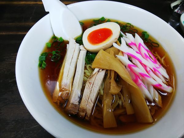 「冷たい煮干しらーめん」@長尾中華そば 青森駅前店の写真