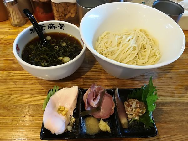 「8/2 煮干し冷やしつけ麺中盛り1,000円」@麺屋 庄太 六浦本店の写真