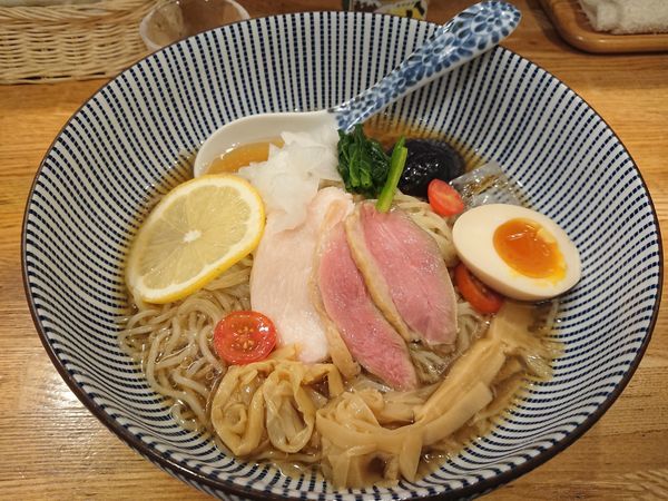 「冷やし出汁そば 880円＋追加むね肉200円＋八海山」@中華そば きなりの写真