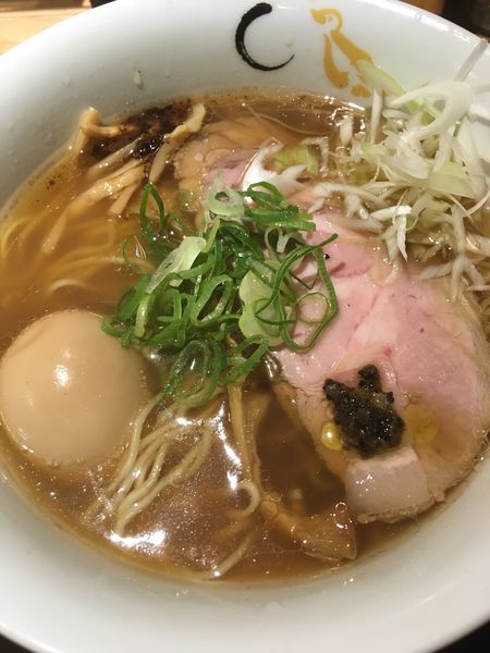 「豚煮そば」@SOBAHOUSE 金色不如帰 新宿御苑本店の写真