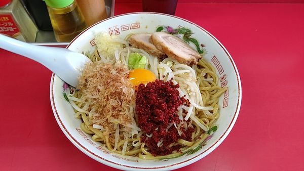 「まぜそば　自家製とうがらし」@赤ひげラーメンの写真