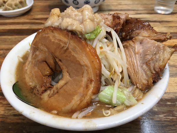 「雷そば(中)＋トロ豚」@雷 北松戸本店の写真