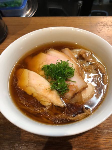 「特製醤油ラーメン」@ラーメン屋 トイ・ボックスの写真