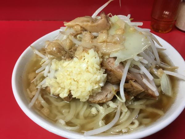 「小 (ニンニクアブラ)」@ラーメン二郎 千住大橋駅前店の写真