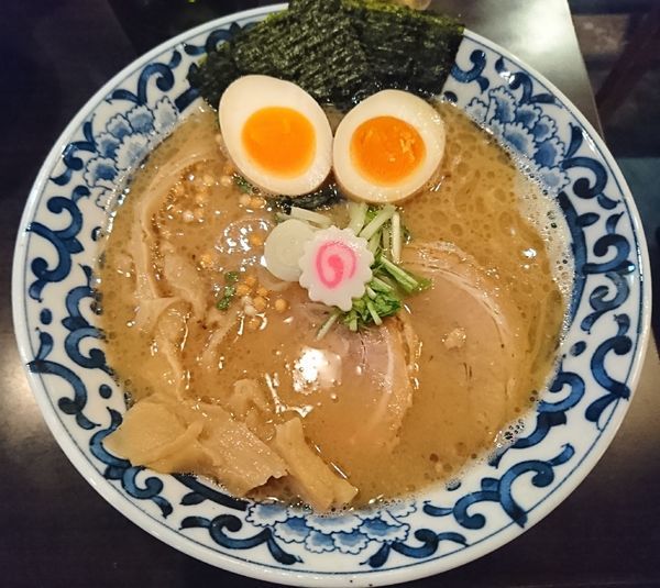 「東京駅らーめん(1000円)」@東京駅 斑鳩の写真