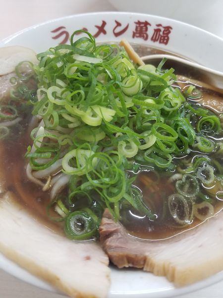 「特製しょうゆラーメン」@ラーメン 萬福 下鳥羽本店の写真