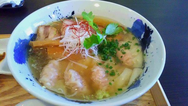 「チャーシューワンタン麺」@豚骨清湯・自家製麺 かつらの写真