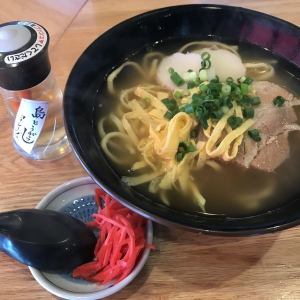 「沖縄そば（￥650）」@鉄板ジョニーの写真