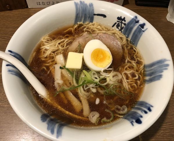 「しょう油 バター」@元祖旭川らーめん 一蔵 本店の写真