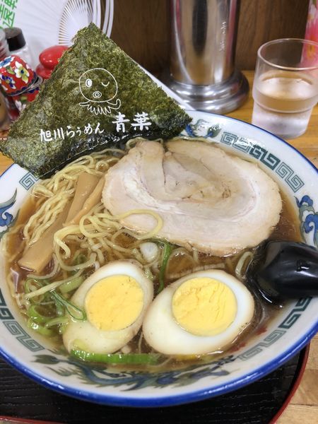 「正油ラーメン 味玉」@旭川らぅめん青葉 本店の写真