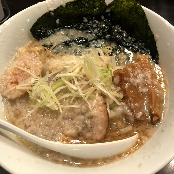 「環七ラーメン（ギタ）680円」@環七ラーメン 周麺の写真