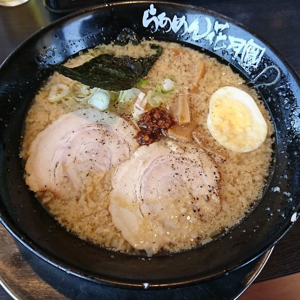 「嵐げんこつらぁめん 700えん(税込)」@らあめん花月嵐 上尾原市店の写真