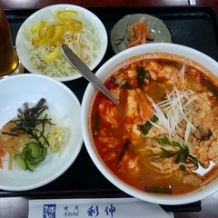 焼肉 手打ちそば 利伸の画像