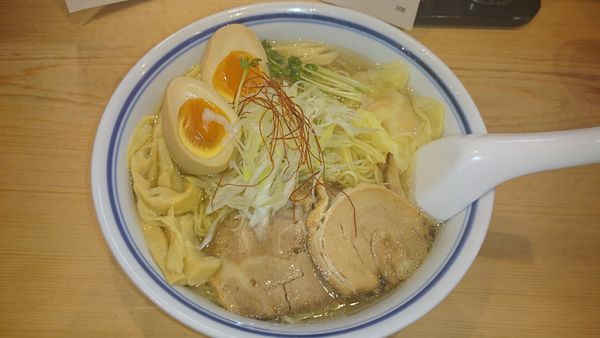 「くろおびラーメン(塩)」@利尻昆布ラーメン くろおびの写真