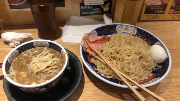 「煮干しつけ麺」@すごい煮干ラーメン凪 池袋西口店の写真