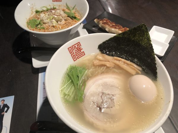「塩ラーメンに味玉トッピング」@曙ラーメンの写真