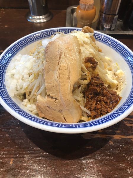 「まぜそば 中盛」@ラーメン無限大 津田沼店の写真