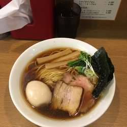 醤油ラーメン