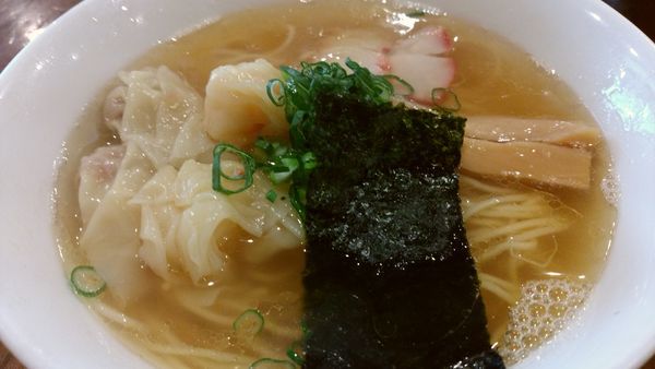 「白だし雲呑ハーフ」@支那そば 大和 稲荷町本店の写真