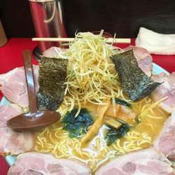 ネギチャーシュー麵