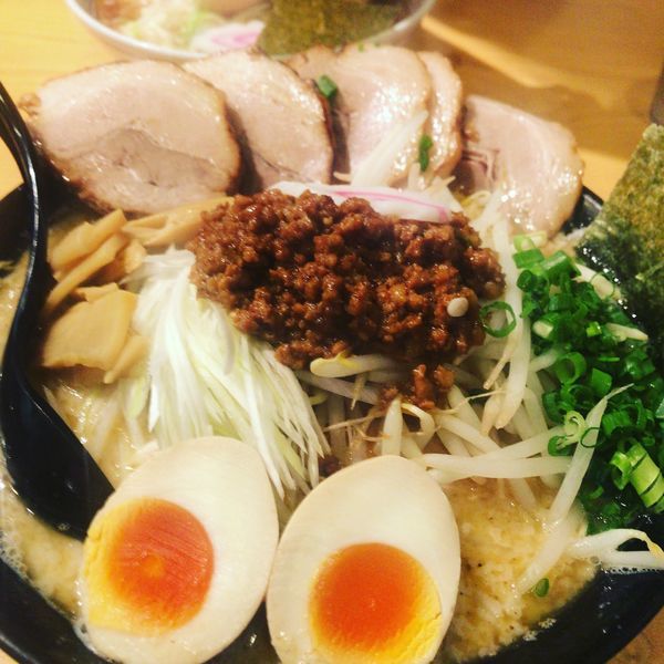 「特製豚骨醤油」@中華食堂 一路 草加店の写真