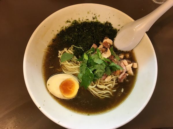 「【限定】冷やし煮干しそば(濃い)」@鶏こく中華 すず喜の写真