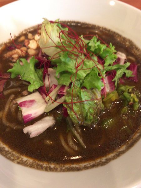 「黒胡麻坦々麺」@担々麺atとなりのあじとの写真