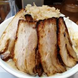 ラーメン大盛り肉増し