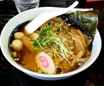 「にぼしラーメン + メンマ」@麺屋 あおいの写真