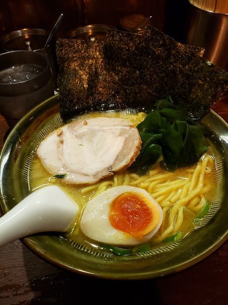 「塩ラーメン」@壱八家 弘明寺店の写真