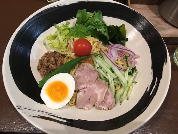 「ブラックビネガーひやちゅう」@冷やし中華専門店 HiyaChuの写真