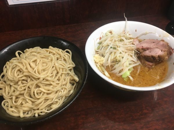 「小ラーメン 少なめ ニンニク増し」@ラーメン二郎 めじろ台店の写真