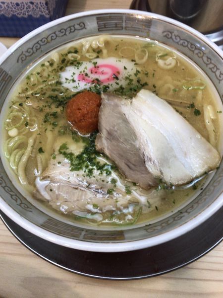 「ミニからみそラーメン 600円 チャーシューサービス」@龍上海 新横浜ラーメン博物館店の写真