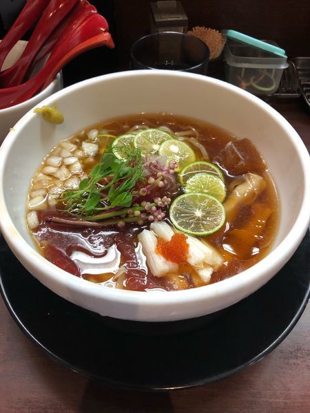 「マグロ冷やしラーメン」@麺のようじの写真