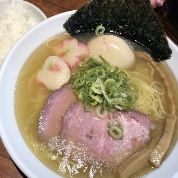 「くん玉塩らーめん（サービス半ライス）＋ビール」@麺場らせん -RASEN-の写真