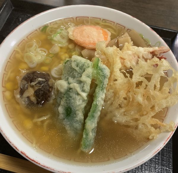 「天ぷら中華   800円」@山水本店の写真