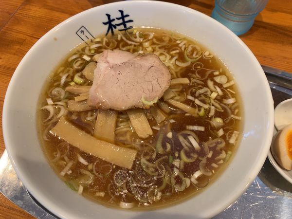 「ラーメン小700円、味玉100円」@煮干しだし醤油ラーメン 桂の写真