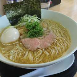 真鯛焼き干しと浅蜊の塩そば 800円