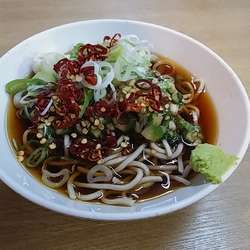 冷やしそば　小盛　山形だし