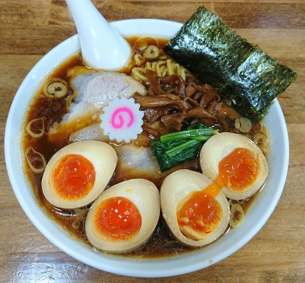 「しょうゆラーメン＋味玉」@オランダ軒の写真