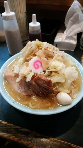 「ラーメン　麺の量：少なめ　全増し」@自家製麺 No11の写真
