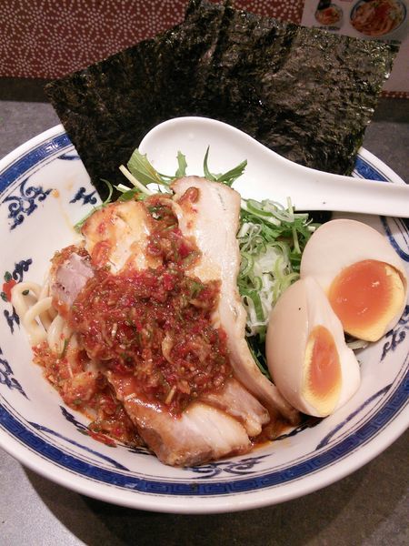 「【限定】辛味冷やし中華　９５０円」@つけ麺や 武双の写真