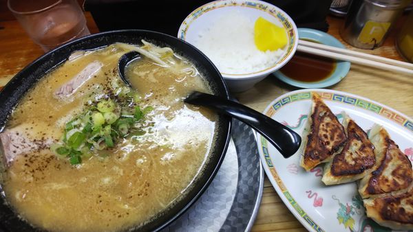 「Aセット 700円」@みそラーメンさつきの写真