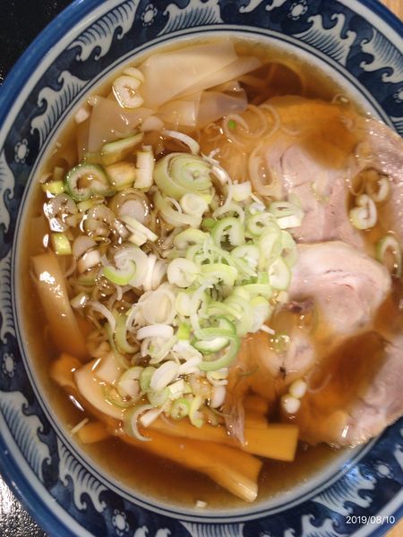 「しょうゆラーメン(あっさり)」@ラーメン尾浦 八王子店の写真