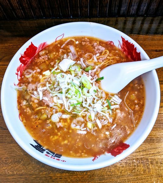 「タンタンメン(中辛)900円＋餃子540円」@坦々麺餃子工房 北京 川崎宮崎台店の写真