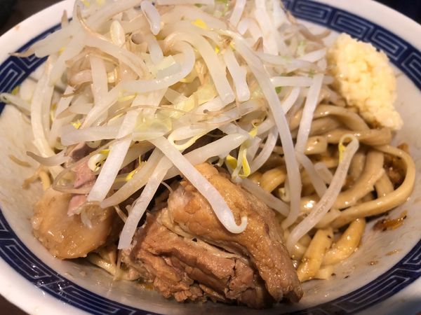「えび汁なし＋ニンニク」@ラーメン ゼンゼンの写真