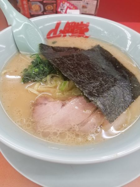 「醤油ラーメン」@ラーメン山岡家 桑名店の写真