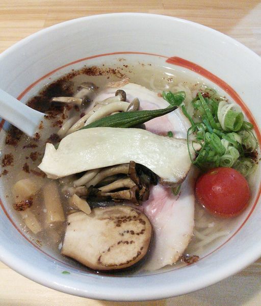 「【限定】冷やし塩らーめん　９００円」@川の先の上の写真