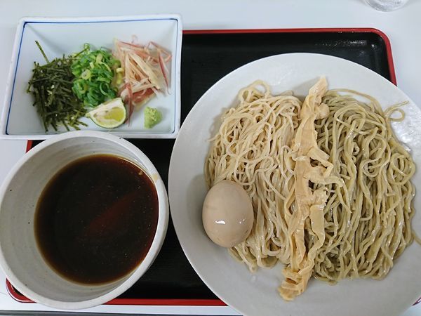 「はつかり醤油の2種盛り冷やしつけそば+味玉(978円)」@中華そば輝羅 from SR7 埼玉フードフェスティバルの写真